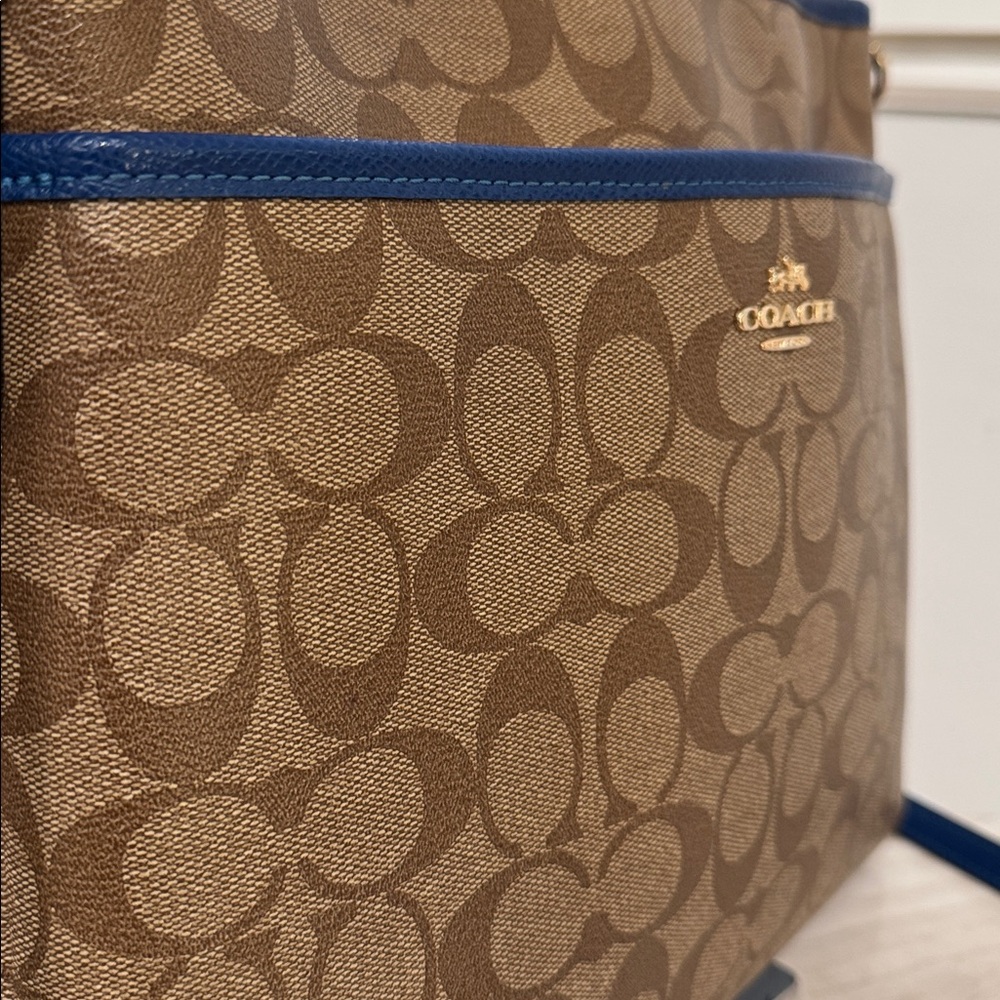 Coach File Bag Signature Blue Brown Crossbody - Picture 15 of 17